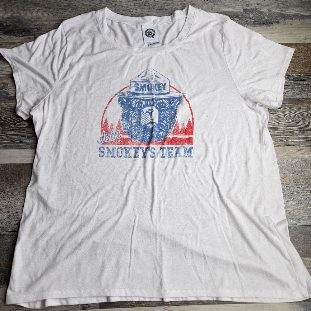 Smokey The Bear White Tshirt 2X #altparks #resist